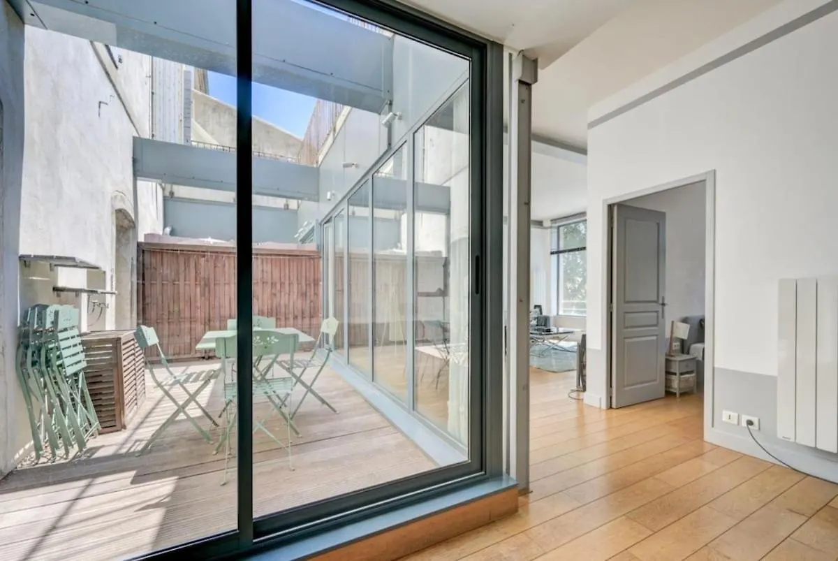 Appartement Avec Terrasse Arles France