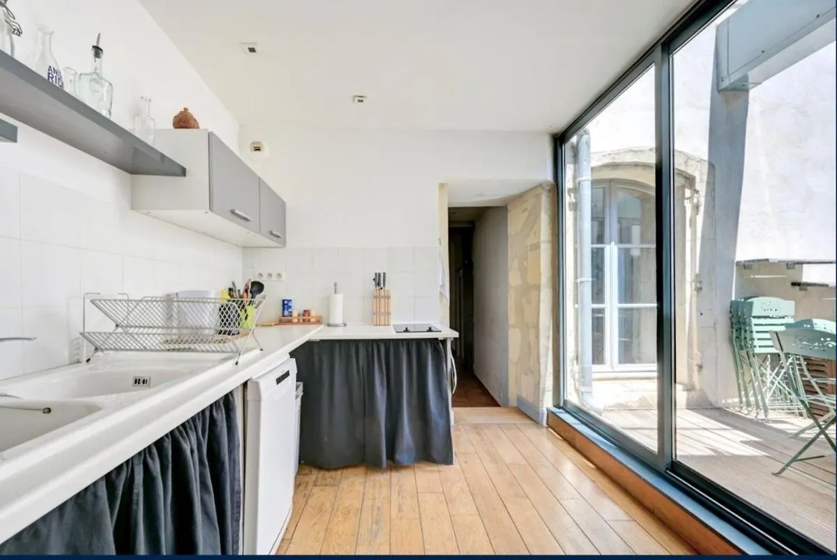 Appartement Avec Terrasse Arles Apartment